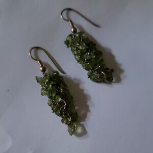 Elegant Handmade Peridot and Gold Cluster Dangle Earrings Vintage 80s